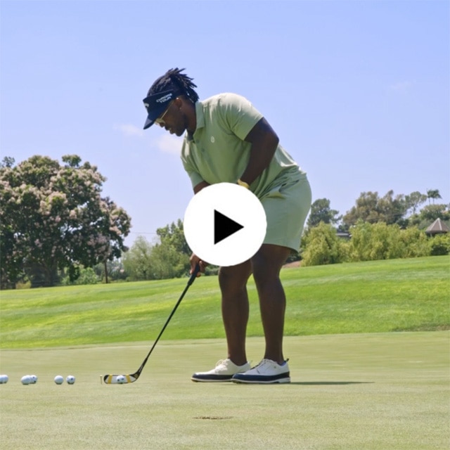 Roger Steele Putting with Happy Gilmore 2 Putter
